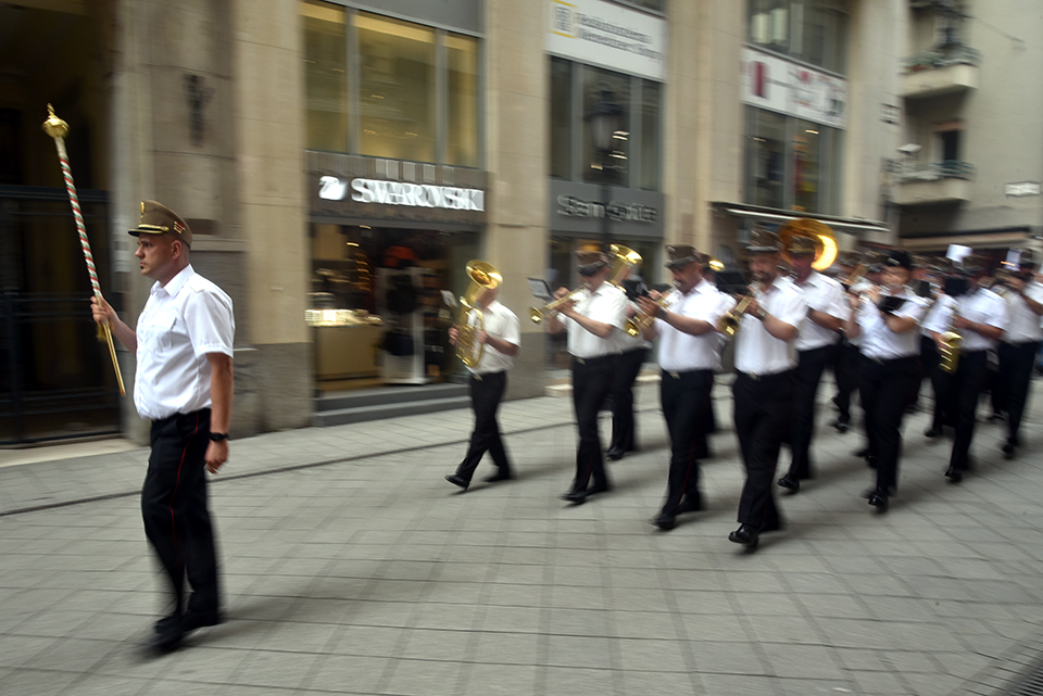 Szakacsvonulas 02.jpg