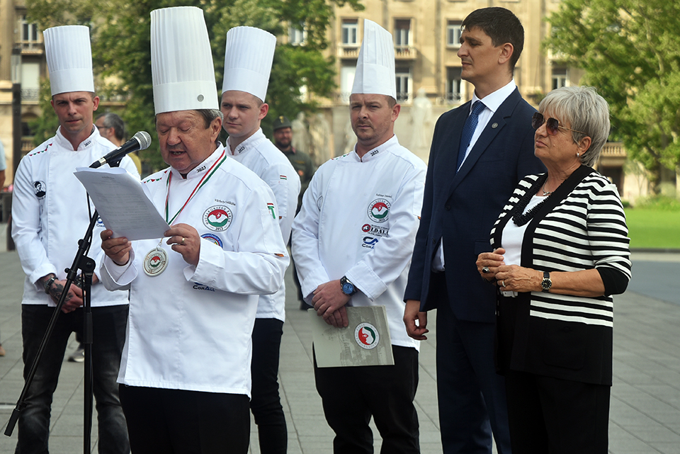 Szakacsvonulas 26.jpg