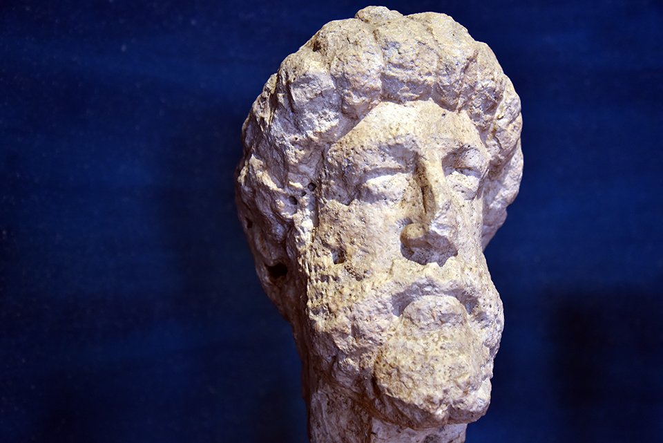 omne luxus 19