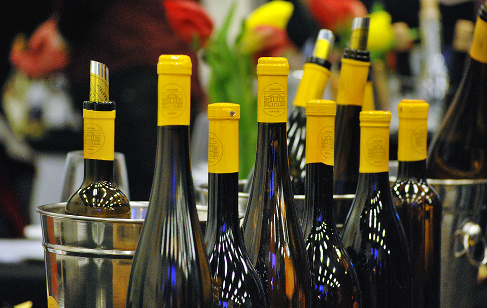 vince wine show 16