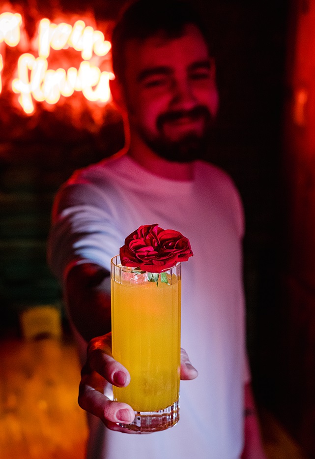 25val2 étterem neverland04