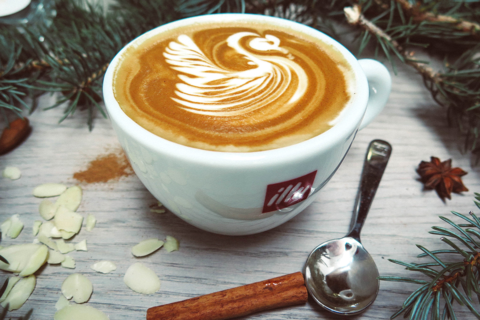 latte 02 StockSnap 02