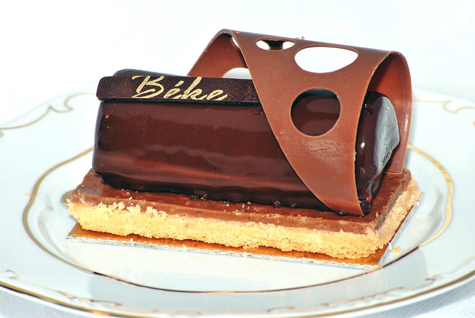 zsolnay kavehaz 02022