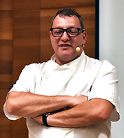 gourmet visszatekinto wolf